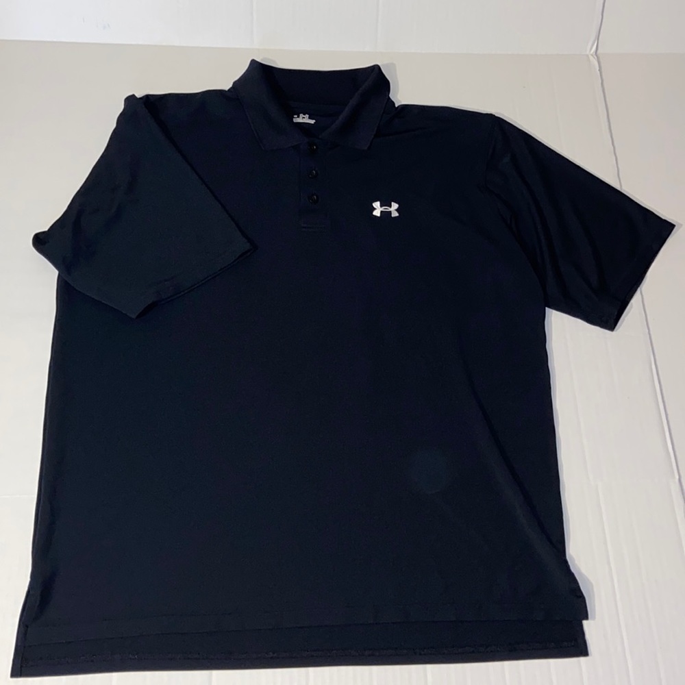 Under Armour Men’s Large Navy Blue Short Sleeve Polo Shirt
